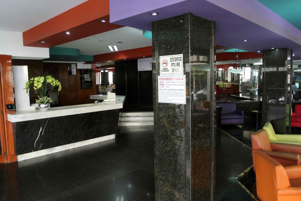 Hotel Universo Guadalajara Exterior photo